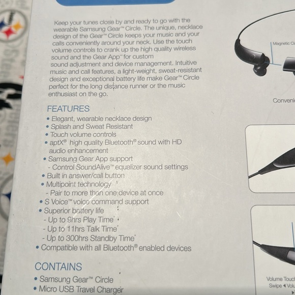 New in box Samsung Gear circle wirelessss headphones Smoke free Pet free home - Picture 3 of 7